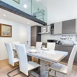 Appartement Hostdomus - Loft Lagrange