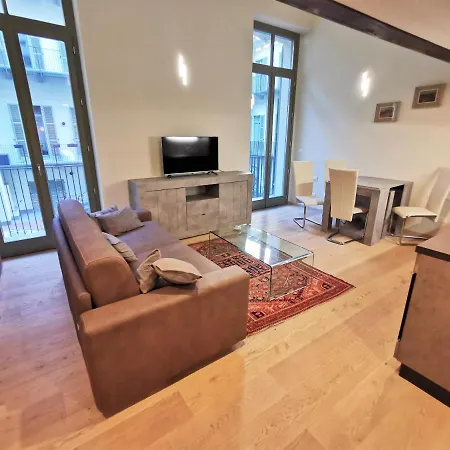 Apartment Hostdomus - Loft Lagrange Turin