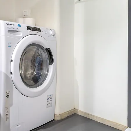 Apartamento Hostdomus - Loft Lagrange Turim