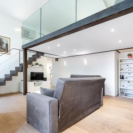 Hostdomus - Loft Lagrange Appartement *