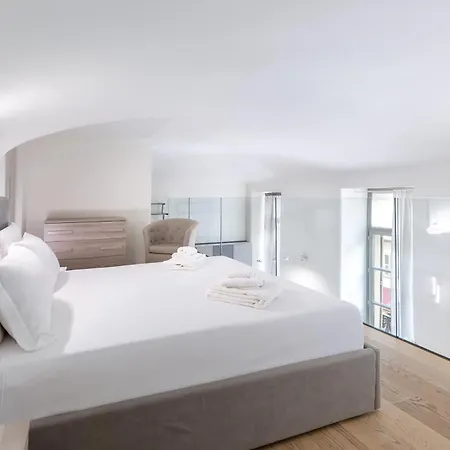 Hostdomus - Loft Lagrange * Turim