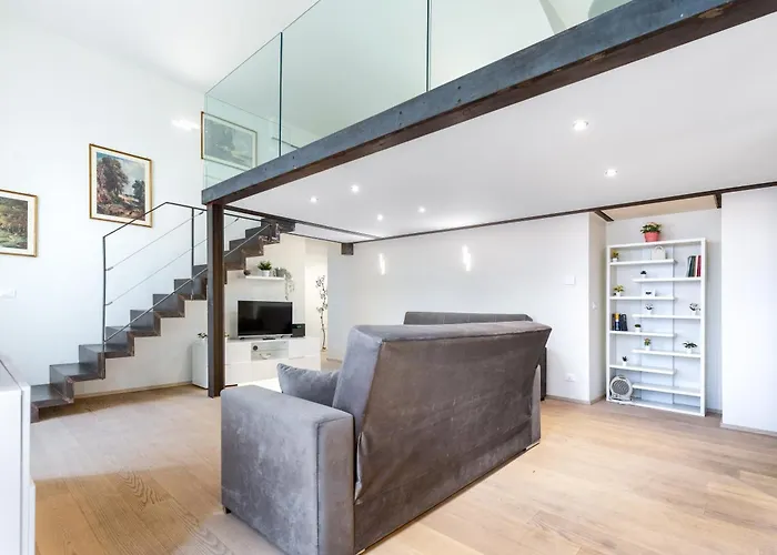 Hostdomus - Loft Lagrange Appartement *
