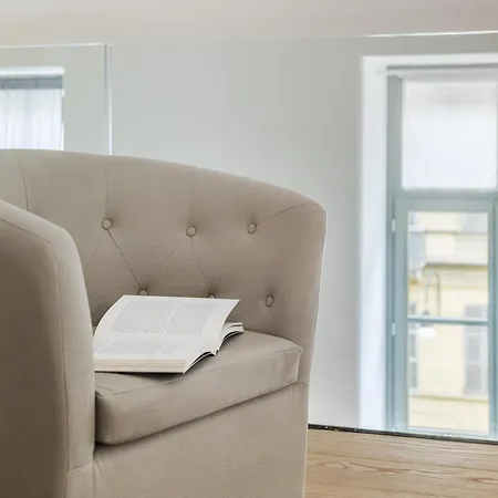 Hostdomus - Loft Lagrange