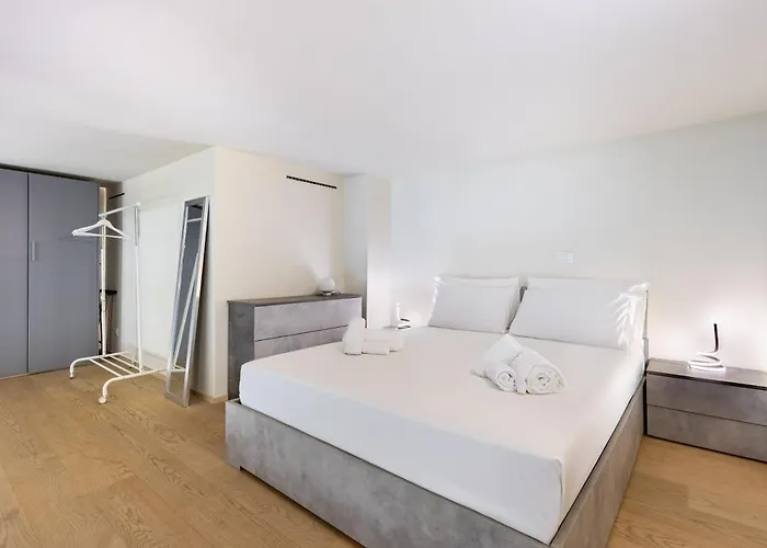 Hostdomus - Loft Lagrange Apartament Turyn